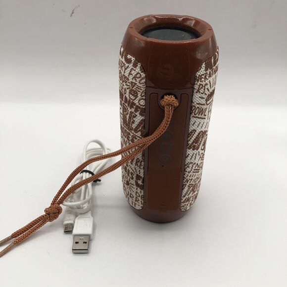 JBL Chipotle ‘Guac & Roll’ Bluetooth Speaker (2022 Official Employee Gift) - Picture 3 of 5